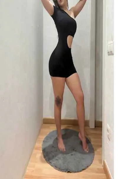 Linnea, 21 år, Skattegården